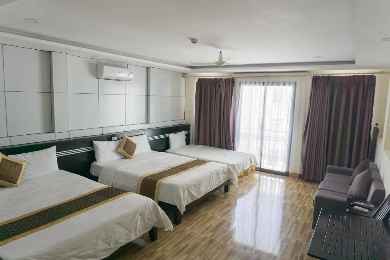 Emirates Cactus Hotel Da Nang 2*,  Vietnam