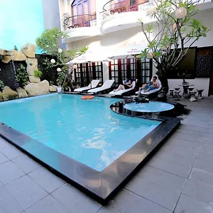 3* Hotel Gold Coast